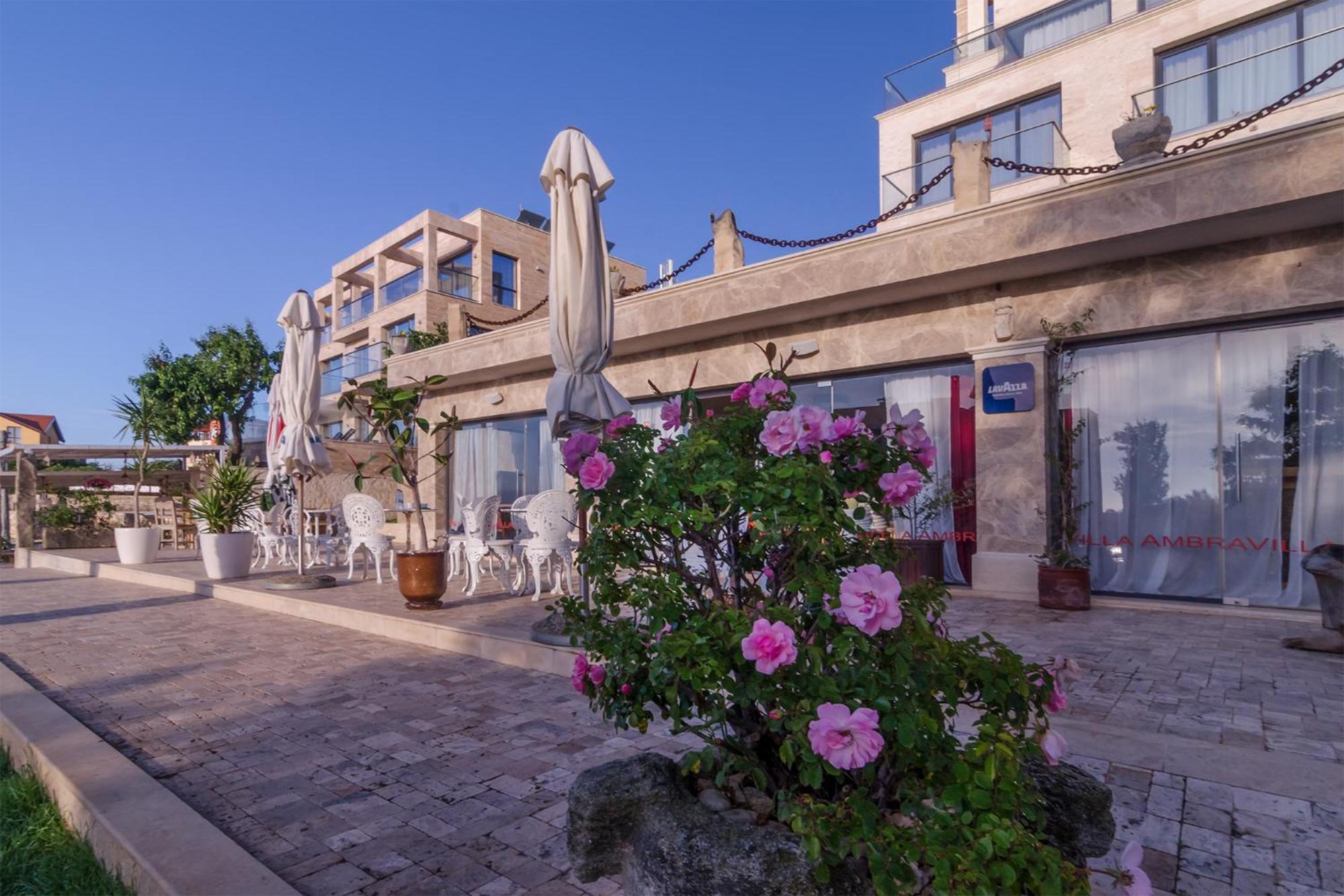 Villa Ambra Tyulenovo Bagian luar foto