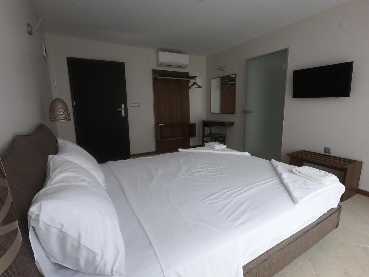 Villa Ambra Tyulenovo Bagian luar foto